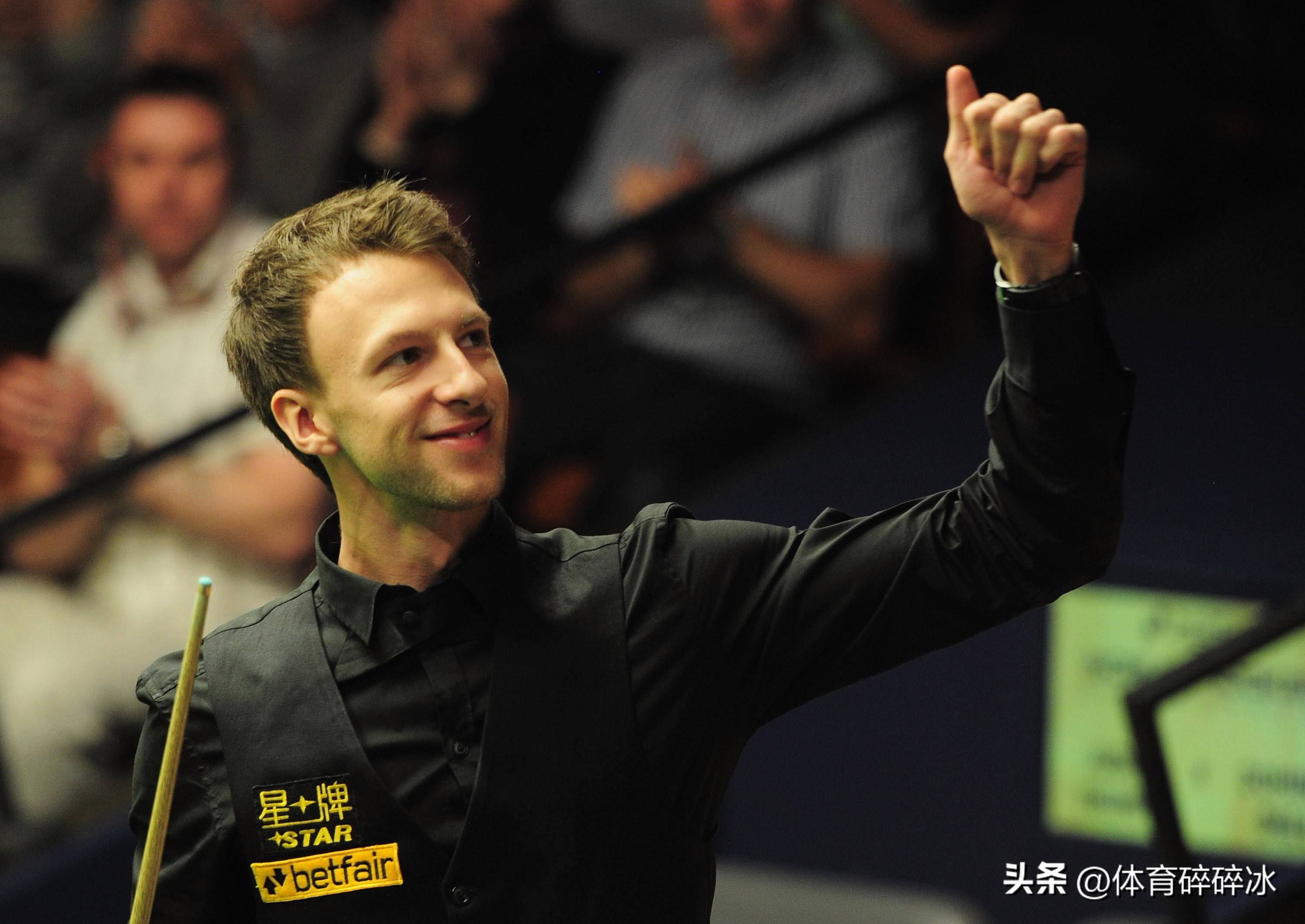 心球员在比 心球员在比