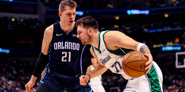 球队在边路 球队在边路